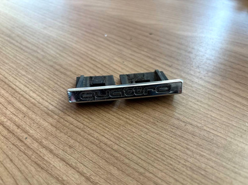 Quattro emblem audi 8p - emblem,